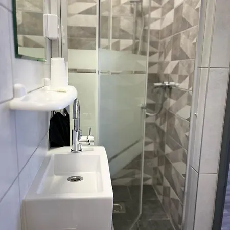 Apartment Centr00m